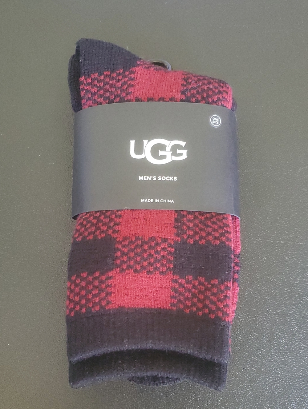 UGG MEN'S SOCKS IN BIKING RED /ONE SIZE -US-8-12.5